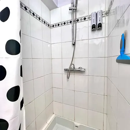 Getaway For 2 Center & Within Walking Distance * Остенде