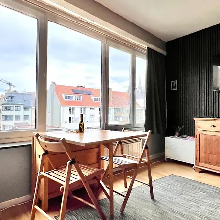 Getaway For 2 Center & Within Walking Distance